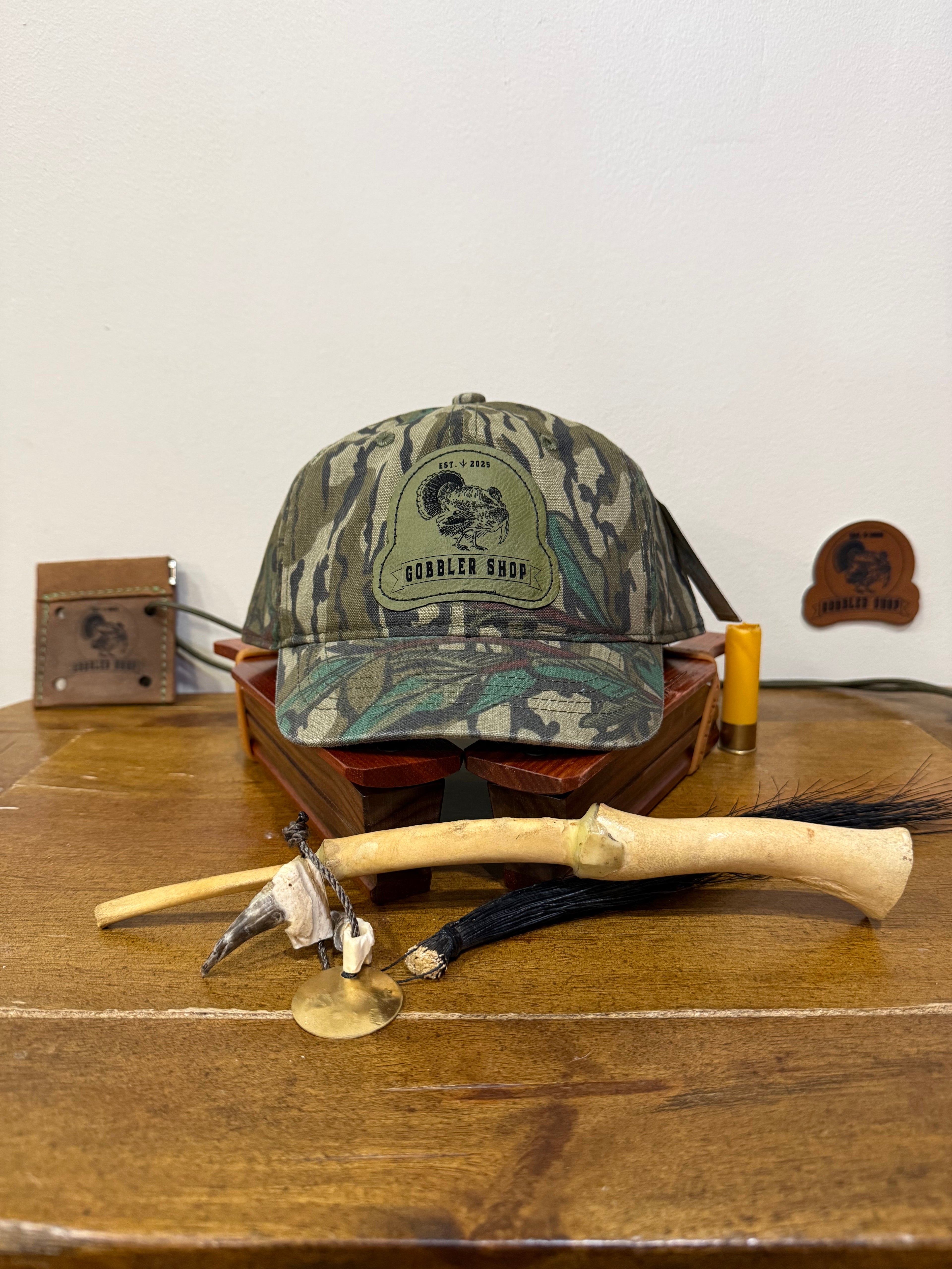 "Signs of Spring" Mossy Oak Greenleaf Short Bill Hunting Hat