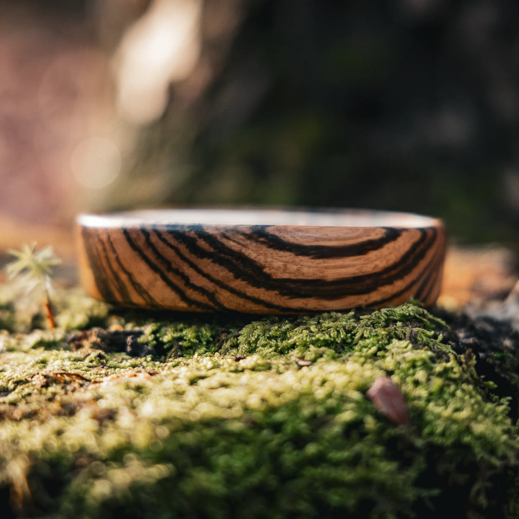 Kluk Custom Calls- Zebrawood & Glass Pot Call